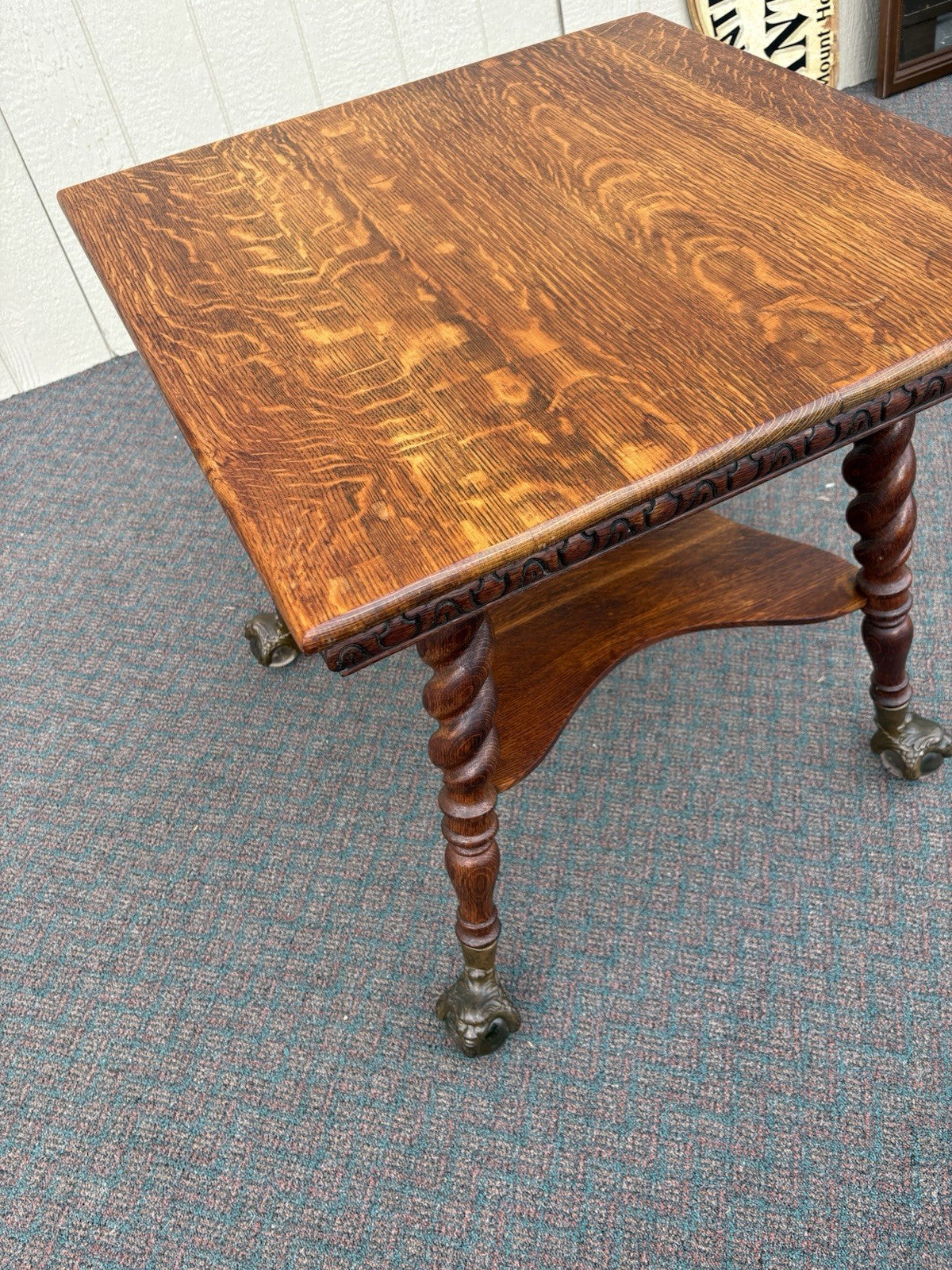 67110 Antique Victorian Oak Claw Foot Lamp Table Stand