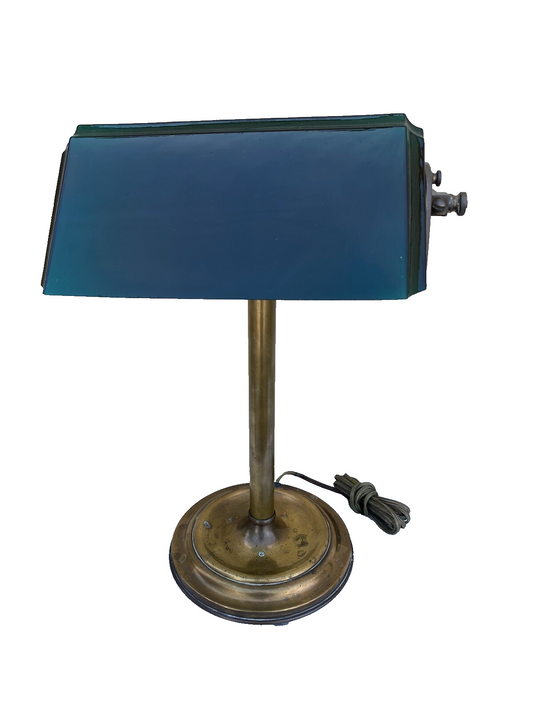65625 Antique Brass Desk Lamp Light Emerald Shade