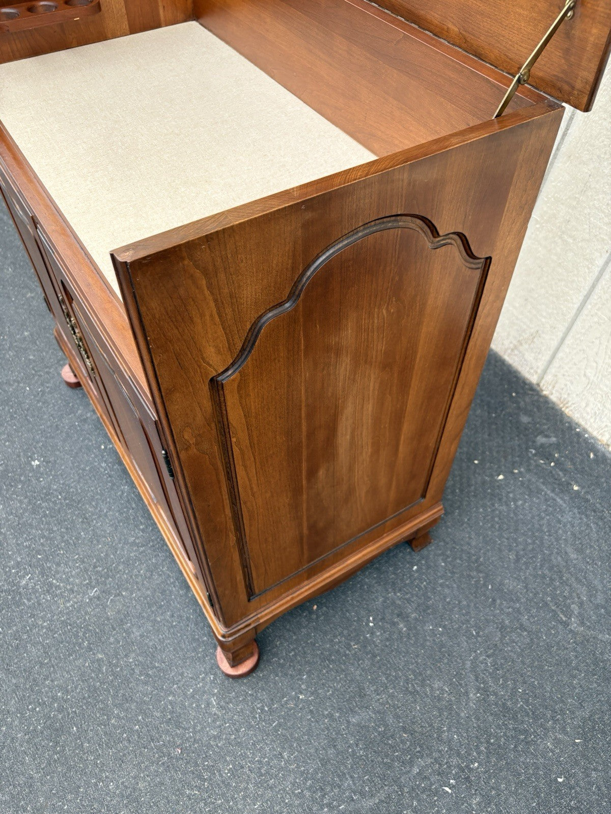 66666  Cherry Lift Top Bar Cart Server  Liquor Cabinet