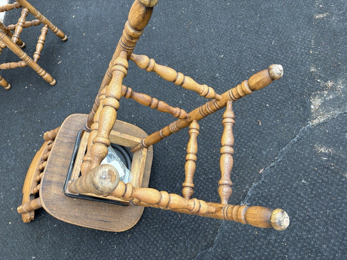 66334  Oak Tile Top Bar Liquor Cabinet with 2 Barstools Swivel  Stool Chair s