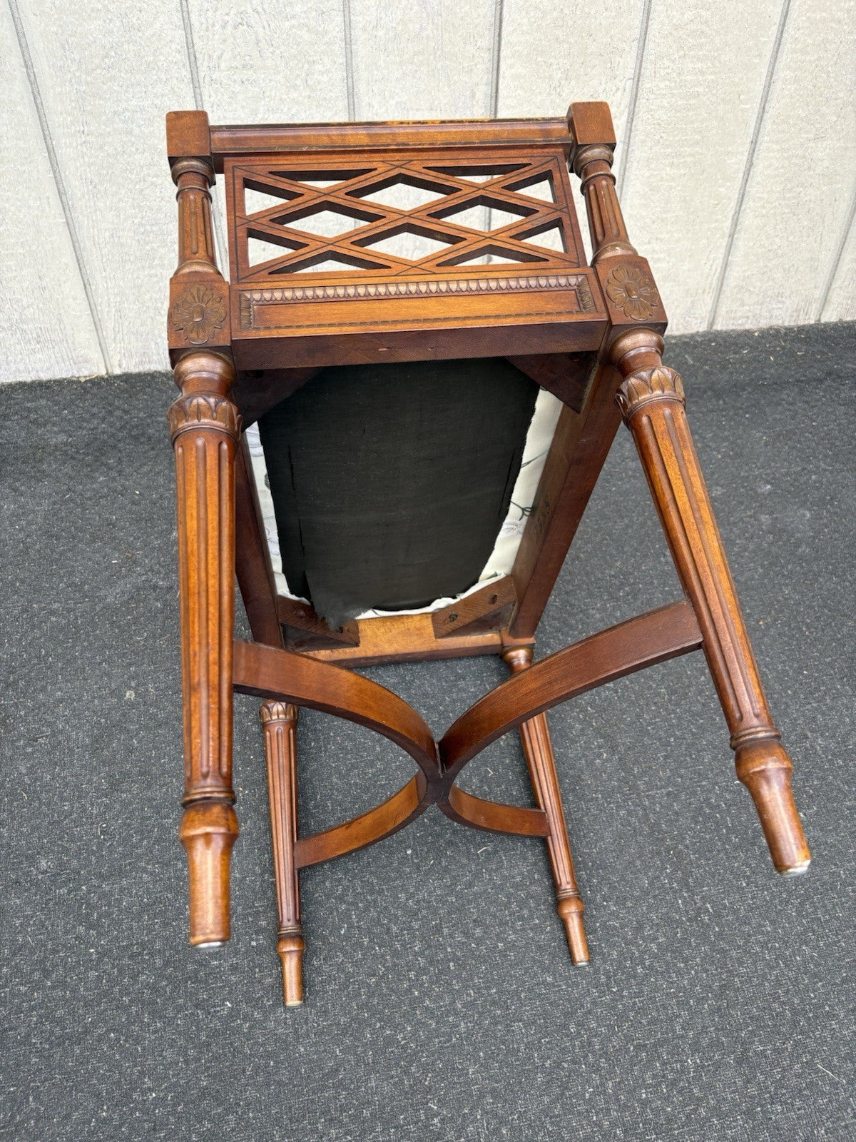 66887   Decorator Mahogany Vanity Bench Stool  XX