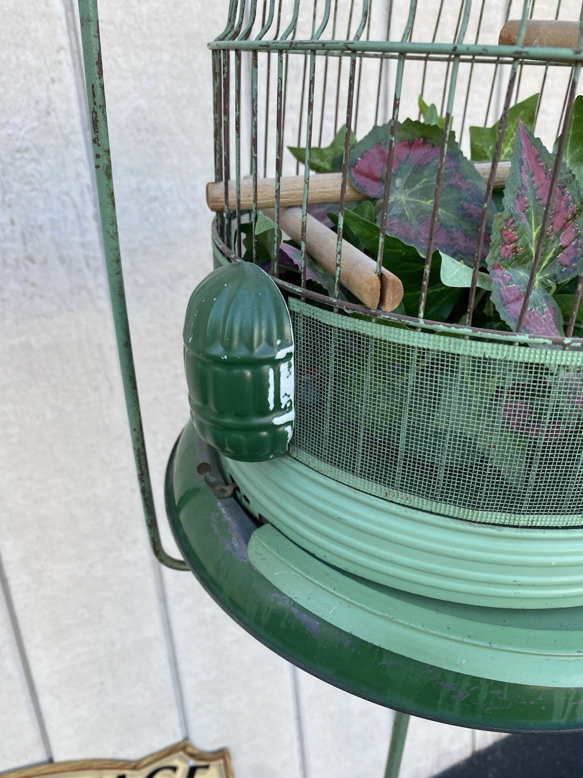 66536   Antique Iron Bird Cage on Stand