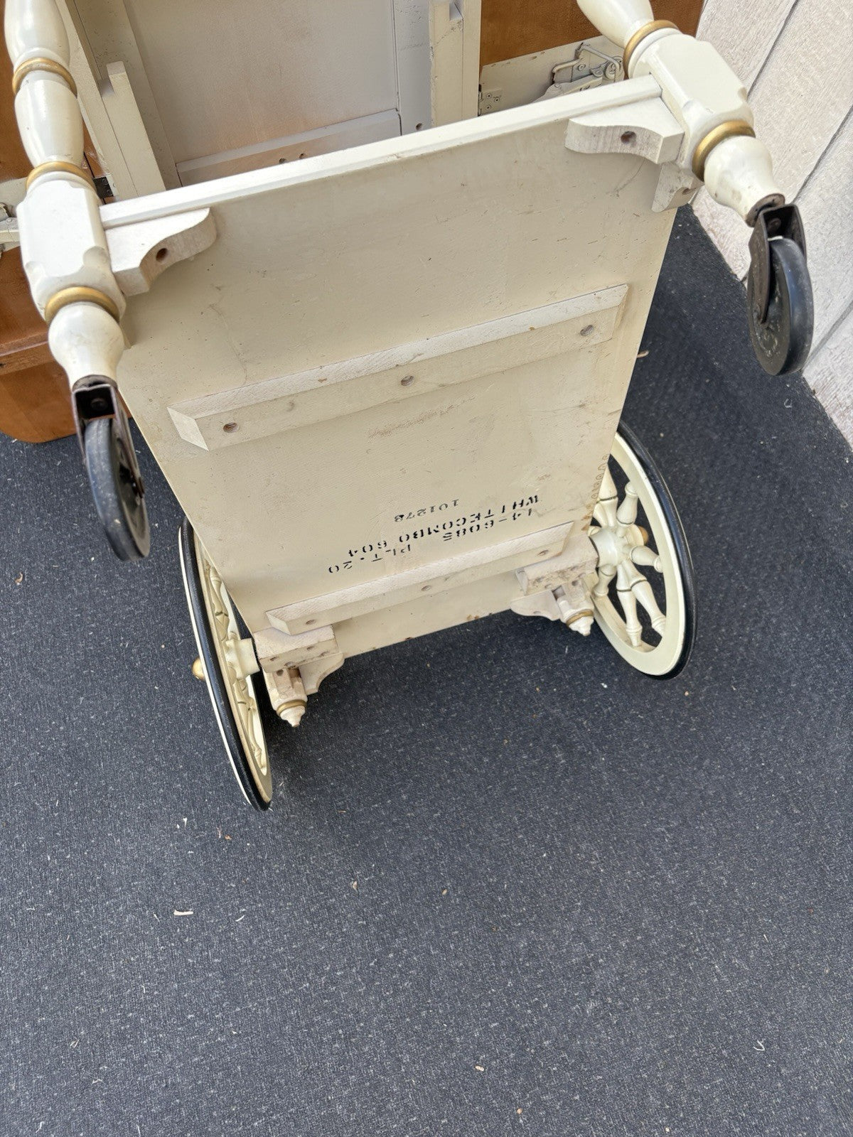 66692  ETHAN ALLEN Stenciled Tea Cart Rolling Dropside Cart