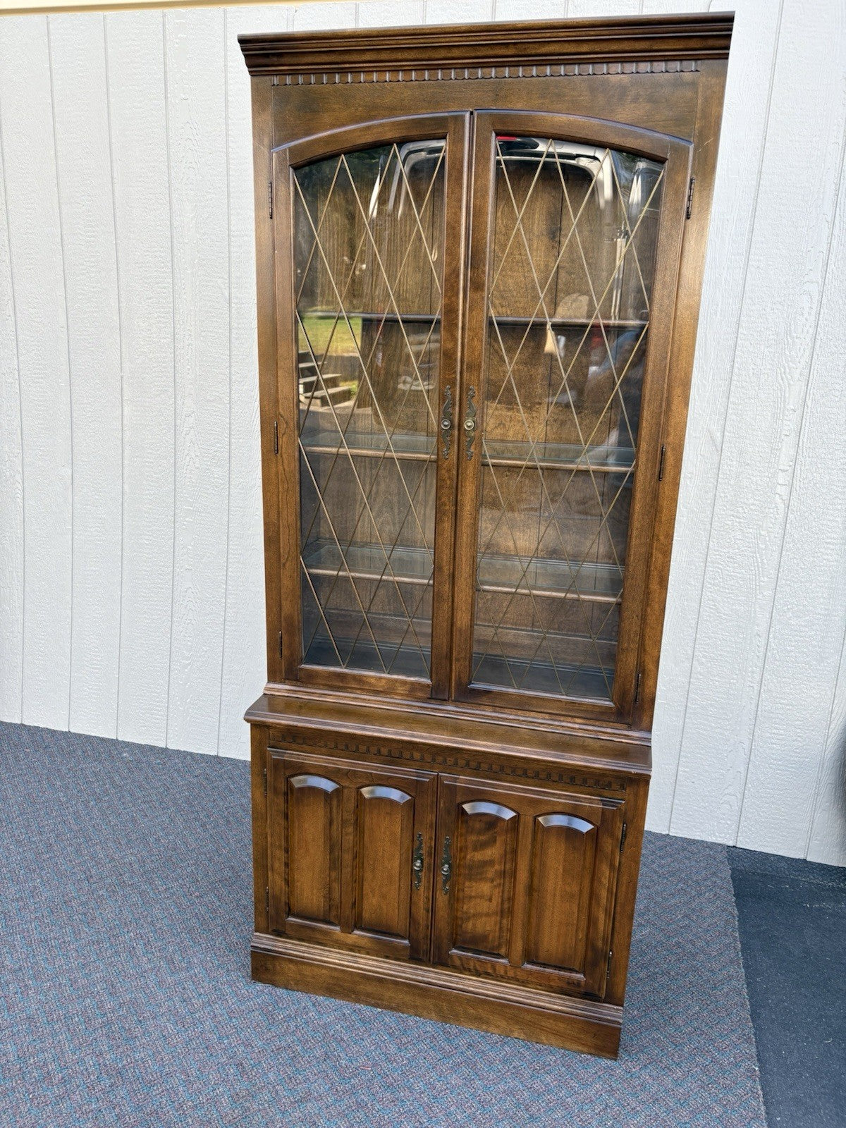 66953 Maple ETHAN ALLEN Curio China Cabinet Bookcase