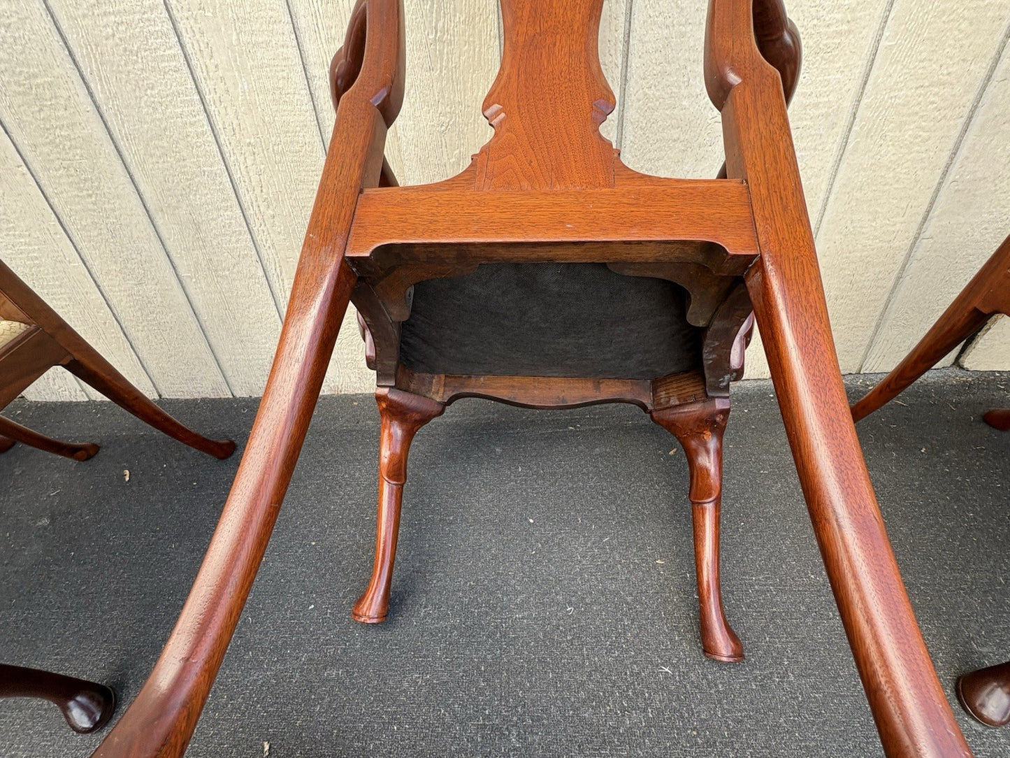 66643  Set of 6 Solid Mahogany Queen Anne Dining Chair s