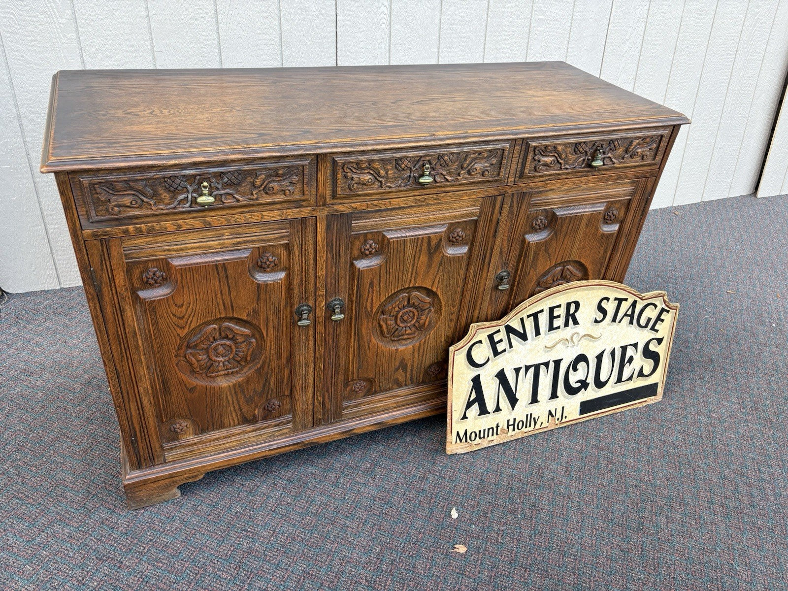67134 FEUDAL Oak Sideboard Server Cabinet