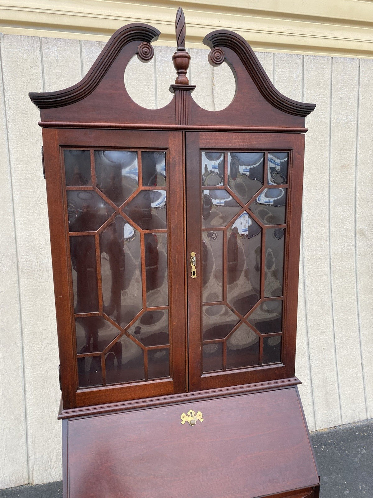 66491 JASPER Furniture Bubble Glass Secretary Desk w/ Bookcase Top