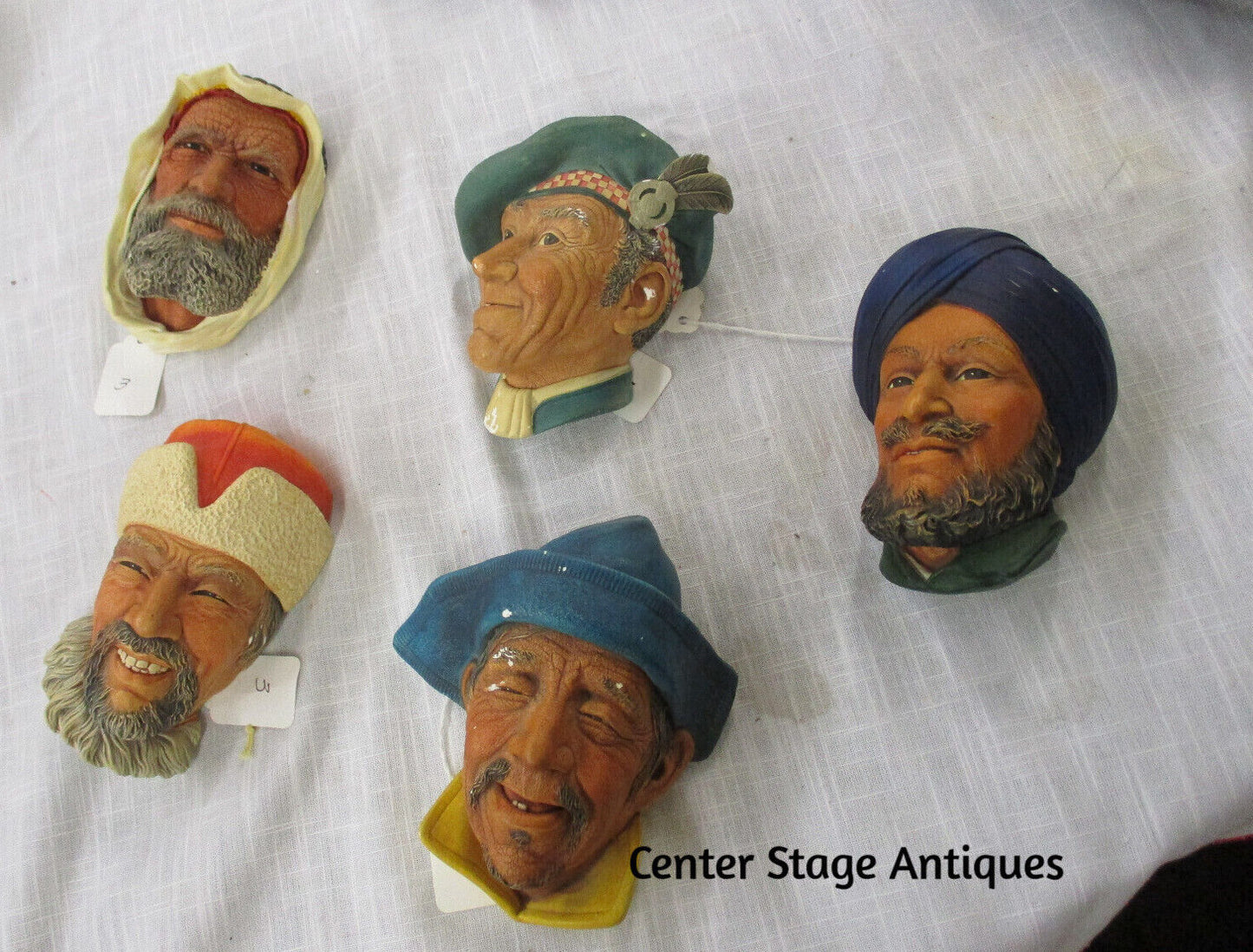 COL WW:     Set of 5  BOSSONS Figures    