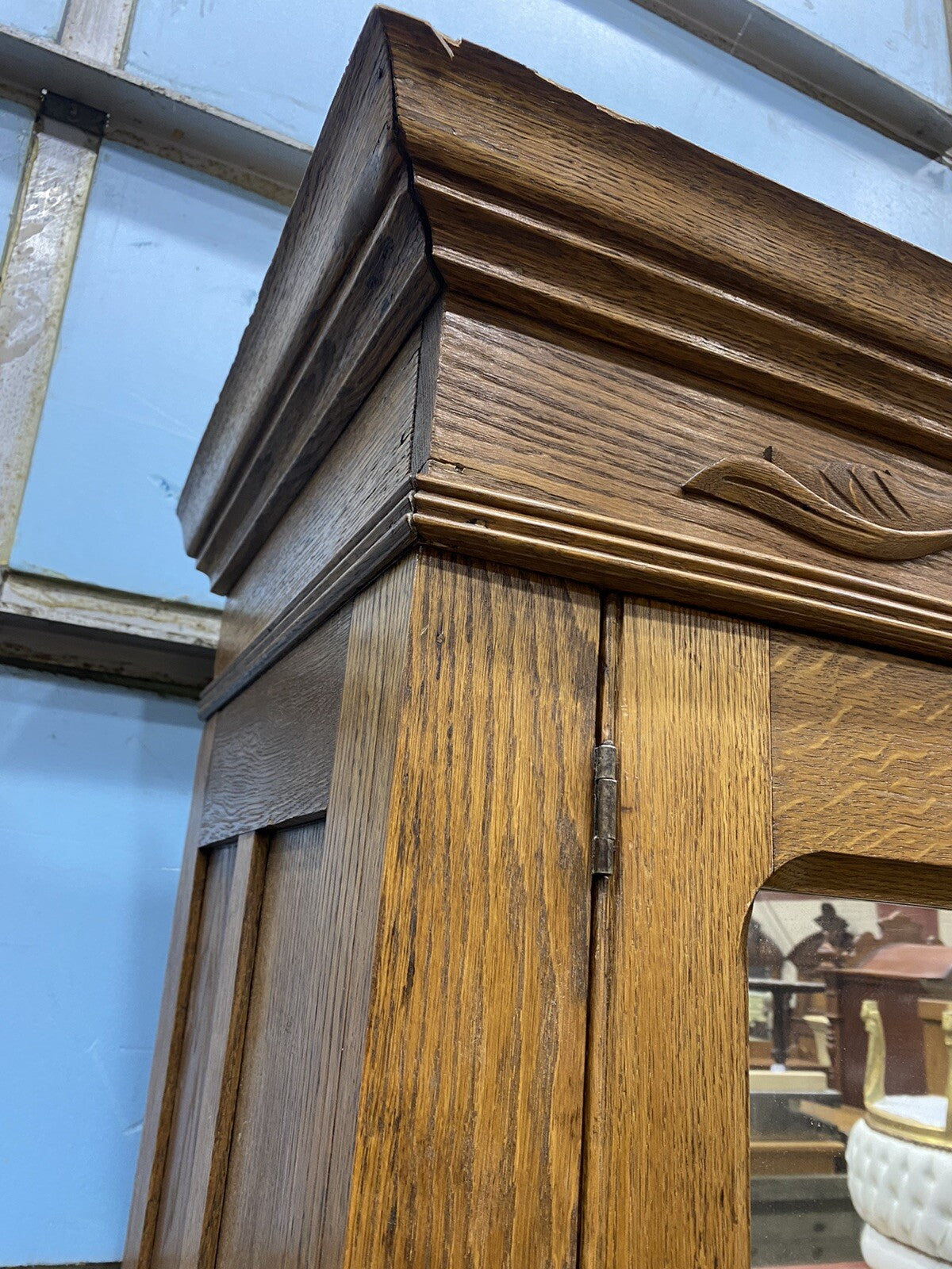 65564   Antique Victorian Oak 2 Door Wardrobe Cabinet