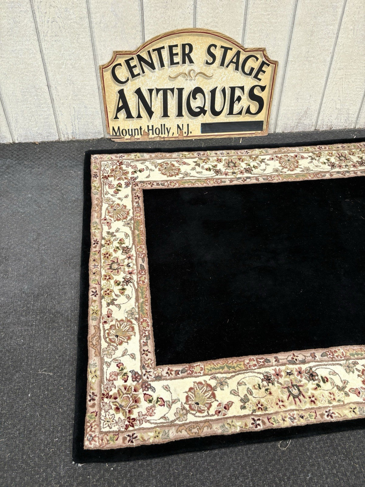 RUG 9: Oriental  KENNETH MINK  Carpet Rug    SIZE 4' x 6'