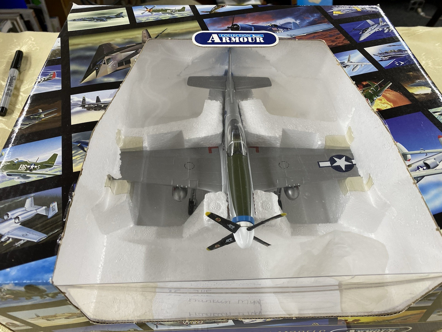 ES 206 : Franklin Mint  FICKLE FANNY P 51 Mustang B11B179  Airplane plane