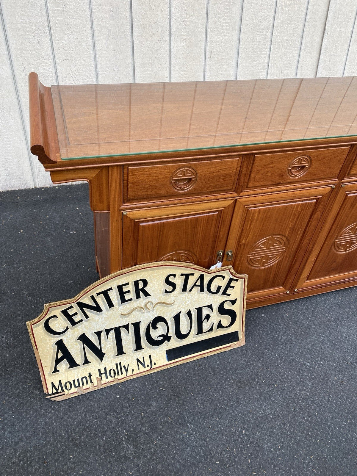 65443    Oriental Sideboard Server Cabinet