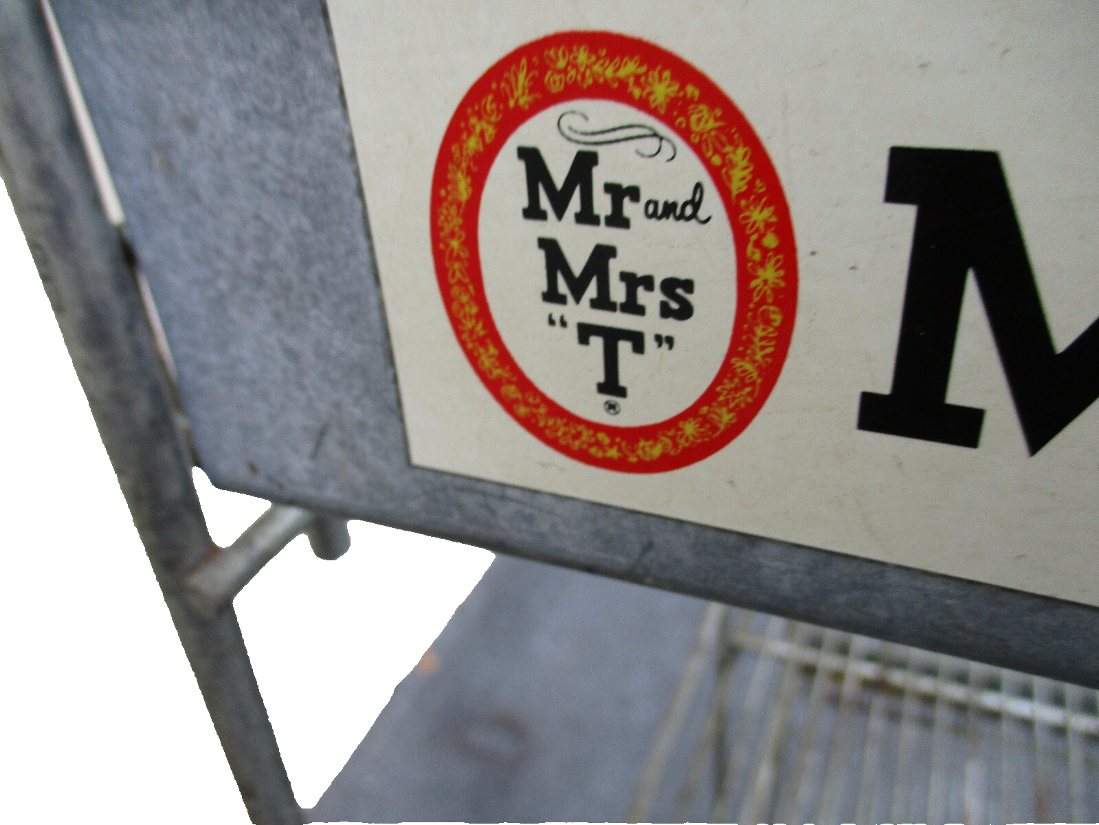 62841- PL:    Industrial Metal Stand Display Cabinet with Advertising MR  MRS T 