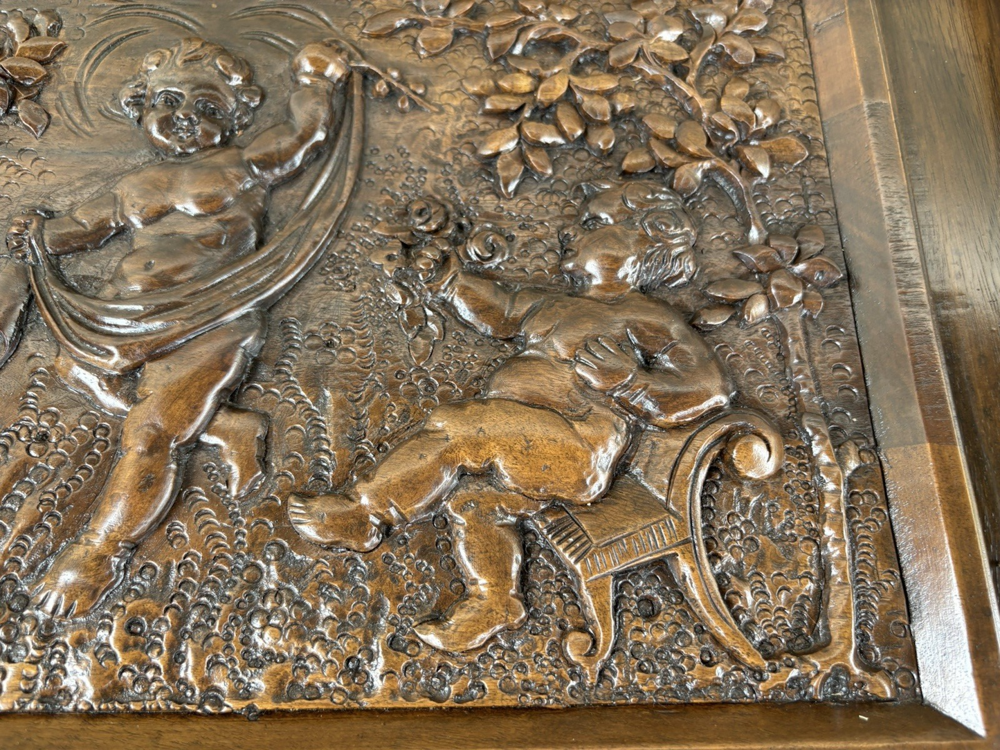 66801    RARE Custom  Made  Antique Figural CHERUB Tray Top Coffee Table Stand