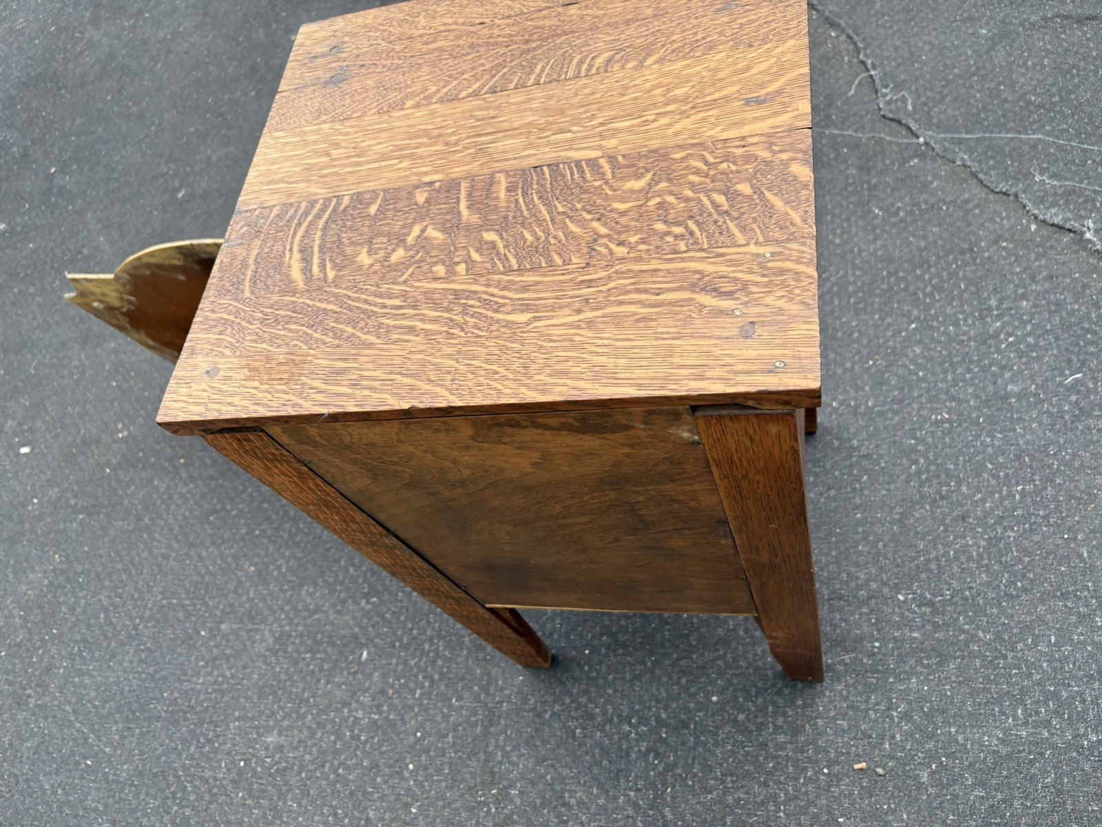 66720   Mission Oak Arts Crafts Nightstand End table Taboret