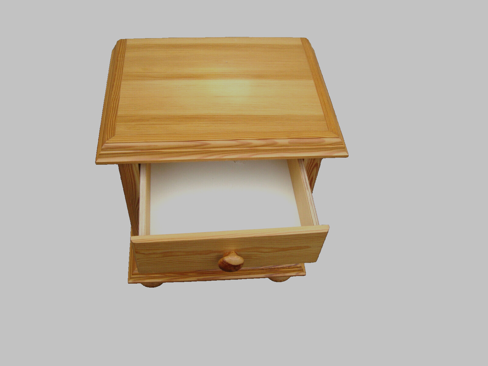 61638  Pine Nightstand End Table Stand