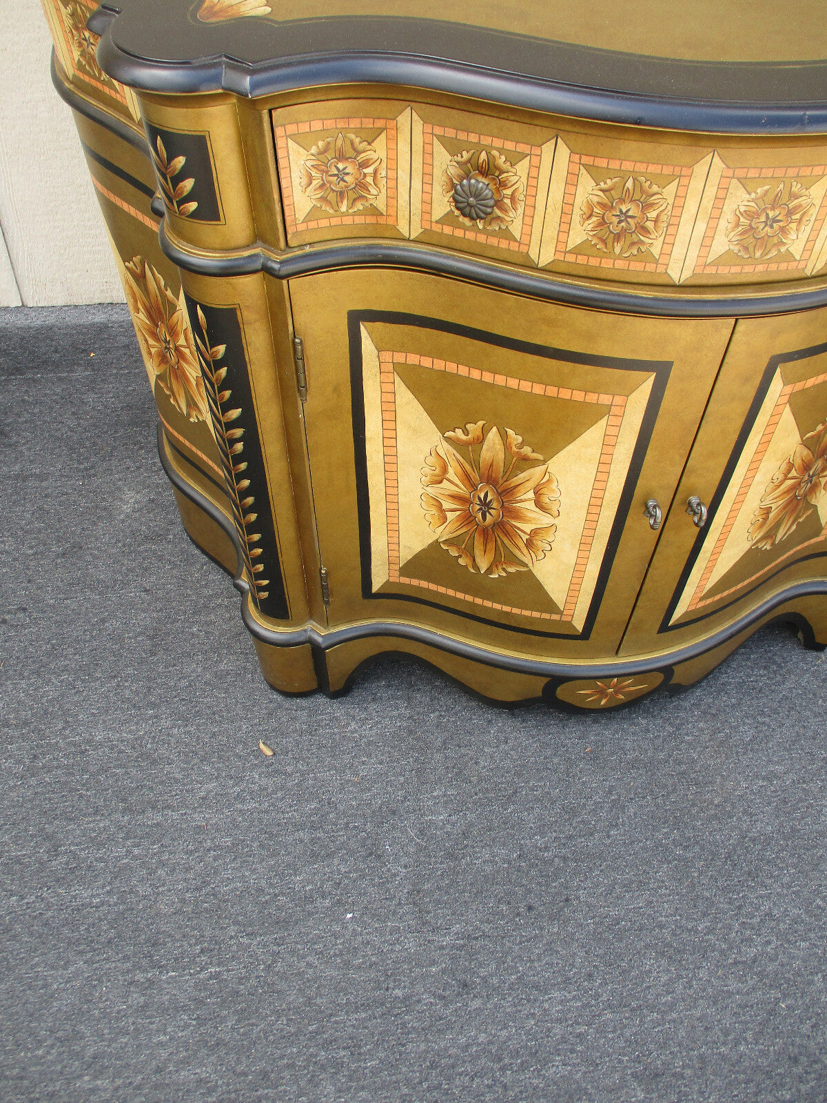 63371  Decorator PULASKI Console Sideboard Server Cabinet