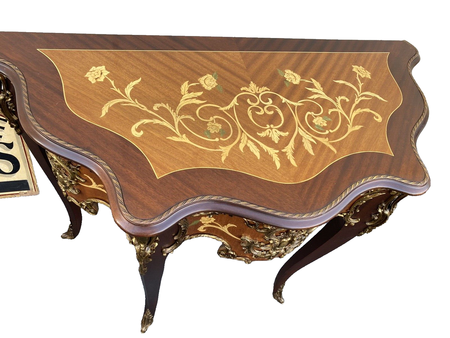 66142 Louis XV inlaid Console Table w/ Bronze ormalu