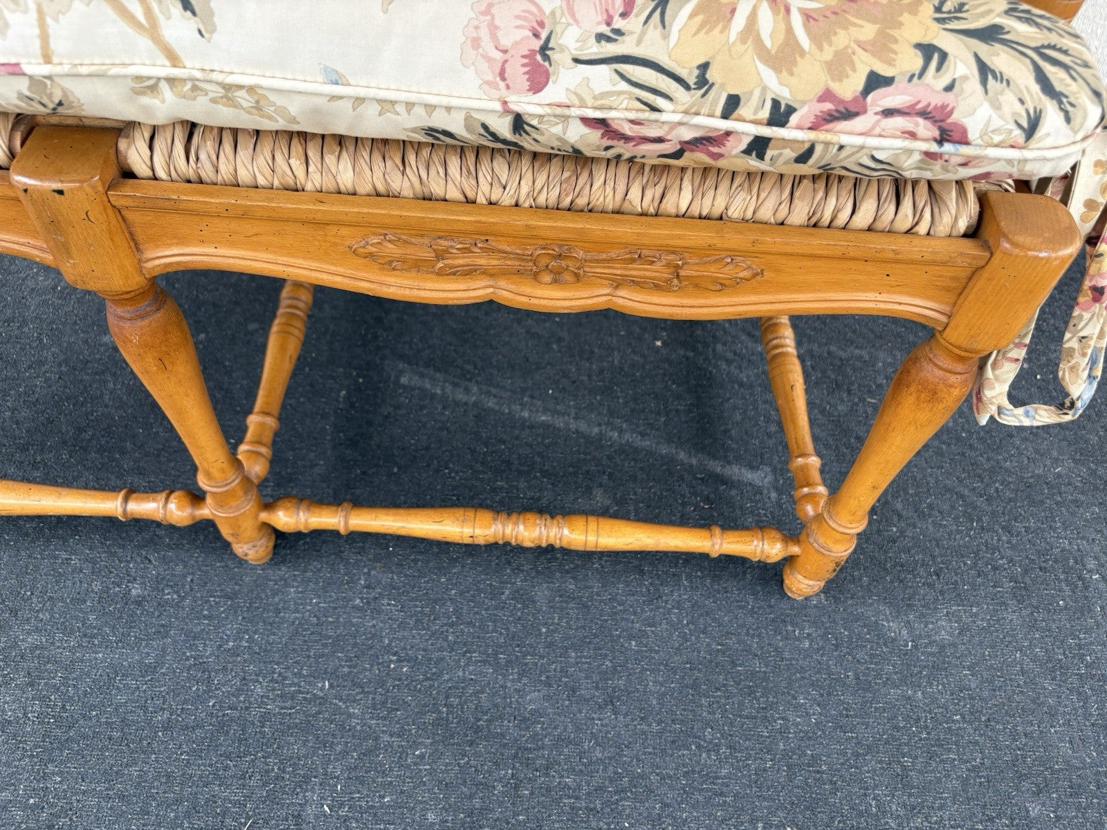 66796   Maple Loveseat Sofa  Settee Couch Chair