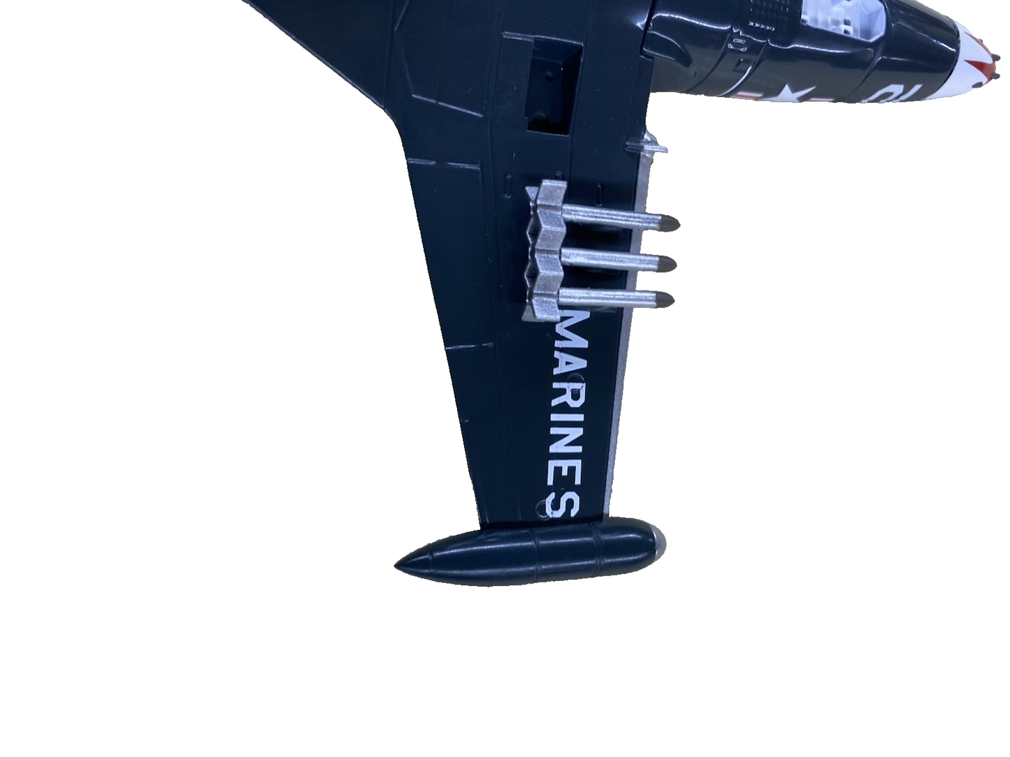 ES 223:    Falcon Models 2010 Wings of Fame F9F-5   126109   VMF -311  airplane