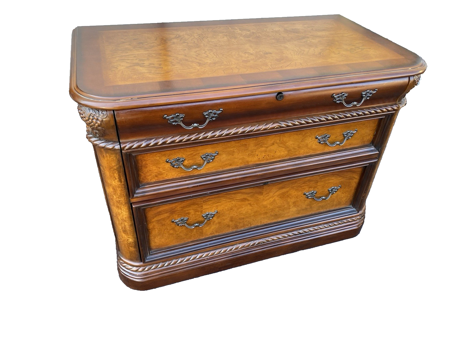 44489 Quality ASPEN HOME  2 Drawer Latteral File Cabinet