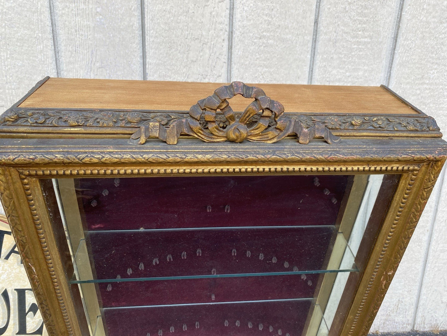 66543    Gold Decorator Whatnot Wall Shelf Spoon Holders on Back