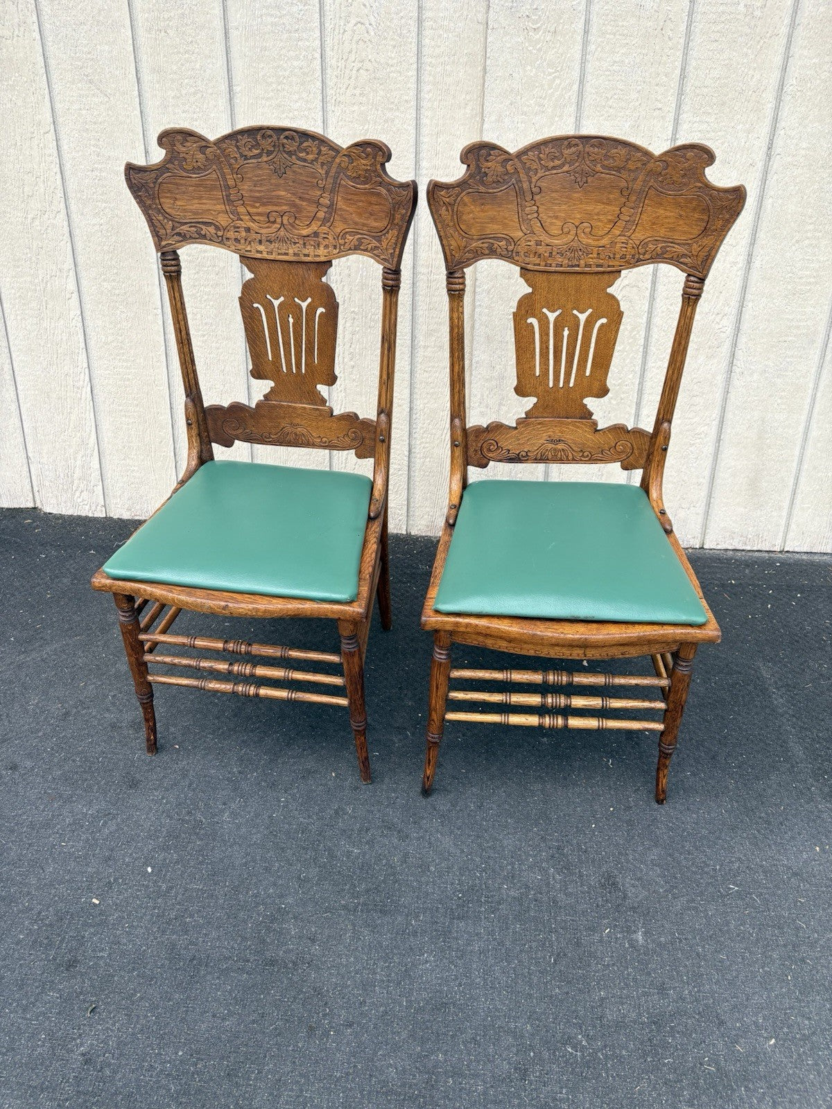 66722 Pair Larkin Furniture Oak Dining Chair s  Chairs