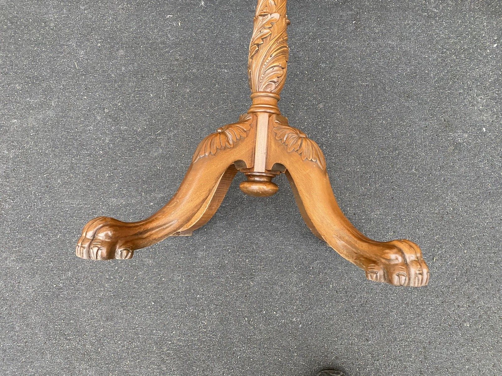 65053   Solid Mahogany Custom Hand Carved Tilt Top Lamp Table Stand