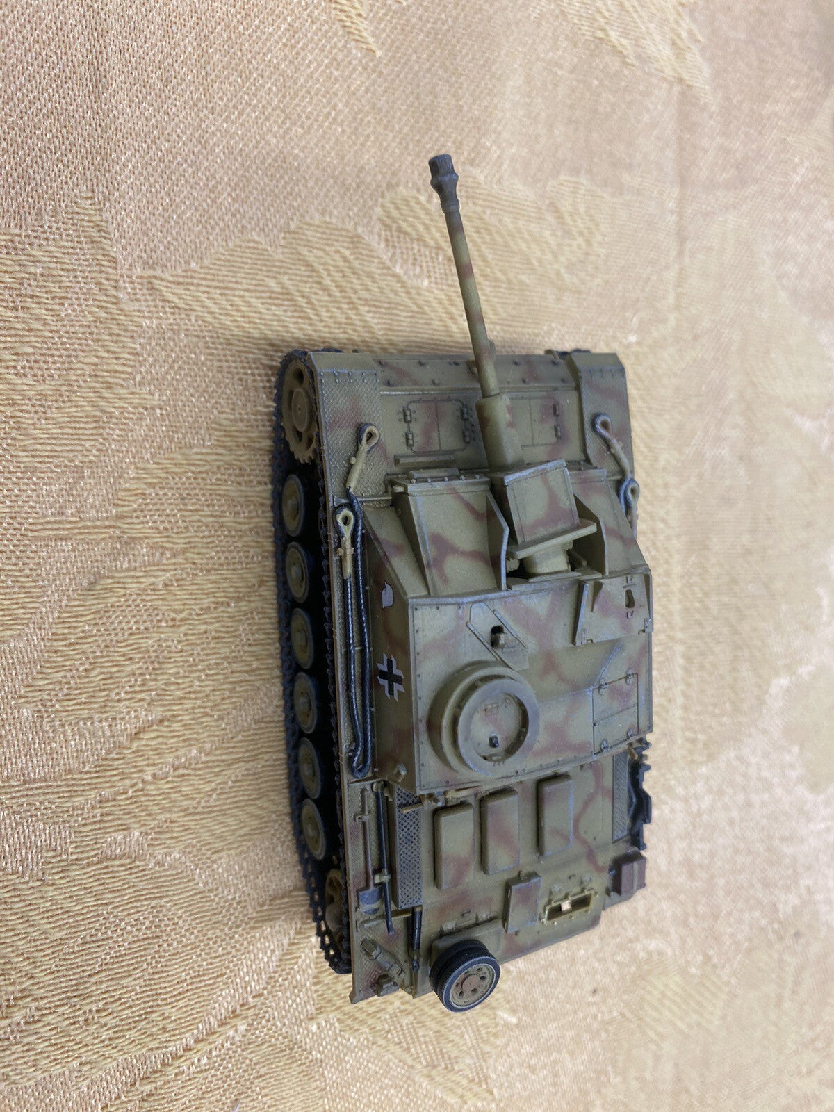 ES 54: Grouping of 7 Military Vehicles  Tanks    3 3/4" to 4" long