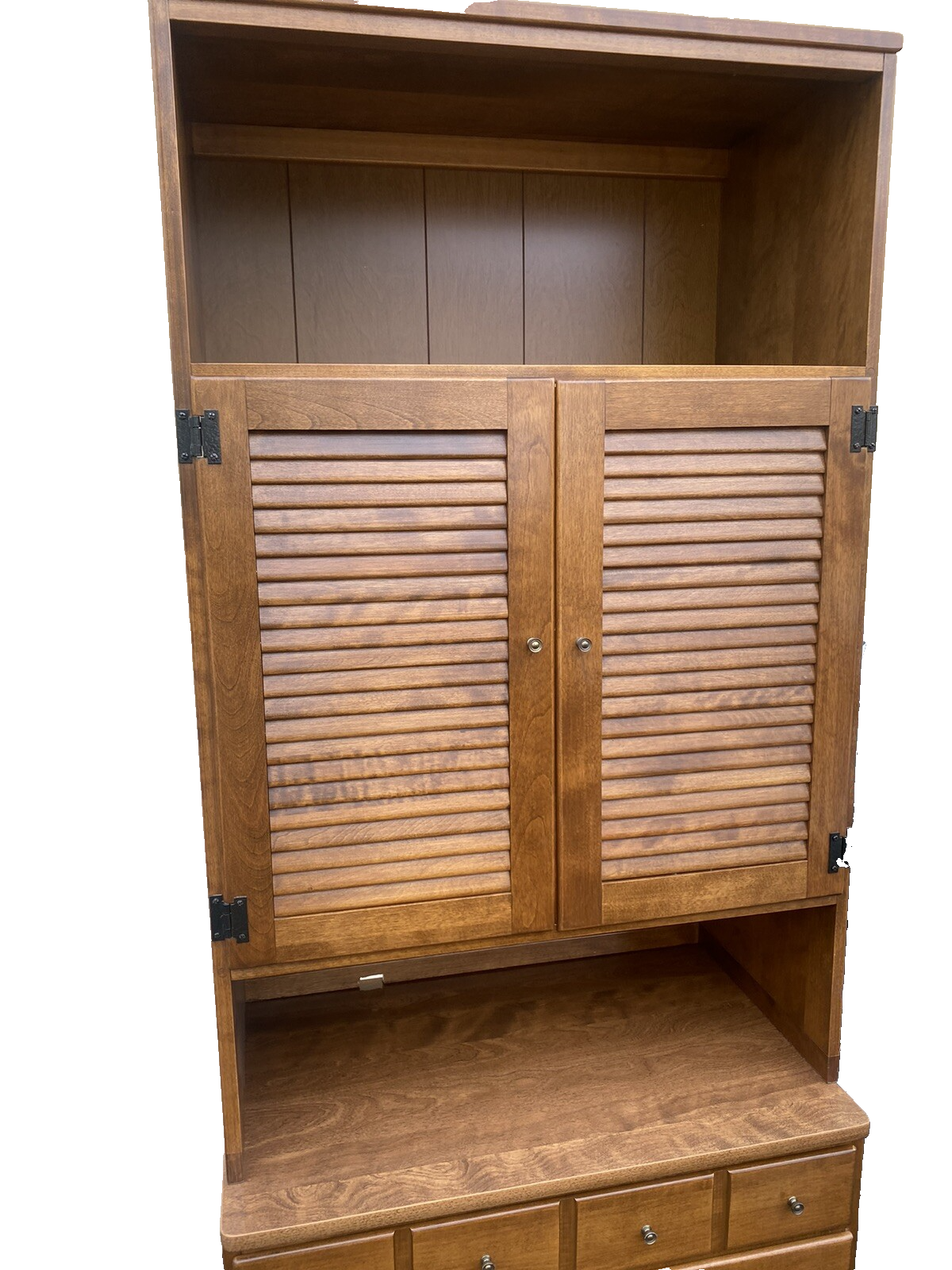 65542 Ethan Allen Cabinet with Bookcase top