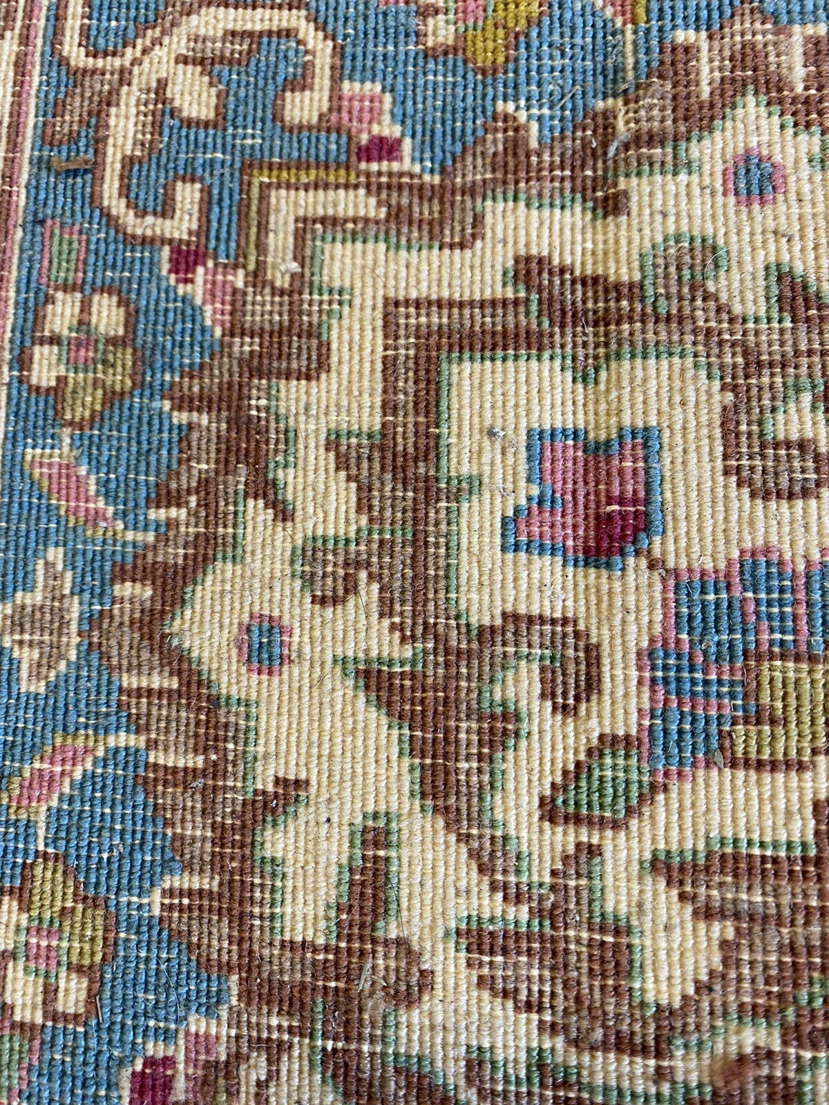 RUG 23:   Hand Woven   Oriental Carpet Rug Kirman   Size  8' 9" x 12 '