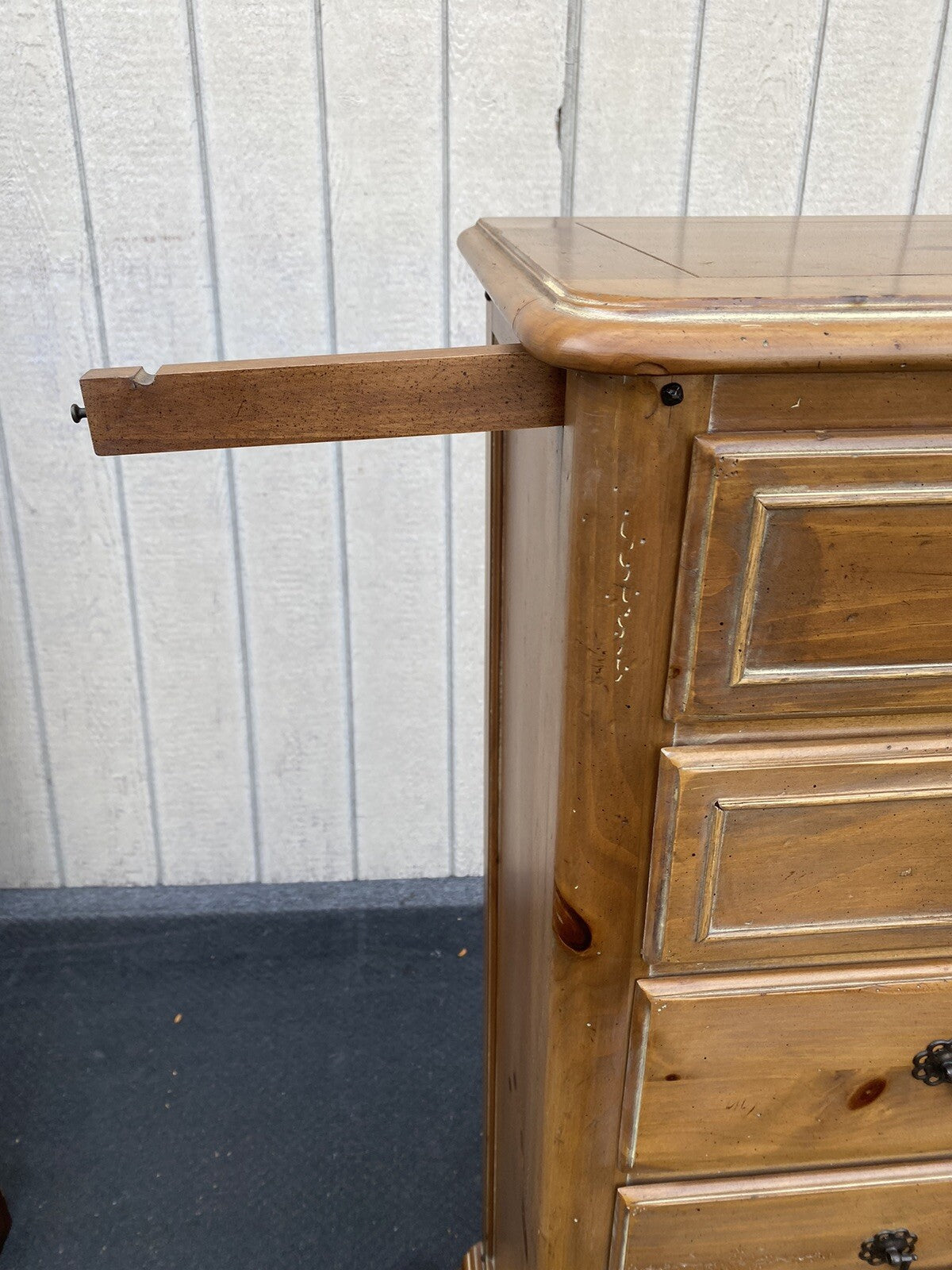 65979    NATIONAL Furniture Pine Lingerie Chest Dresser