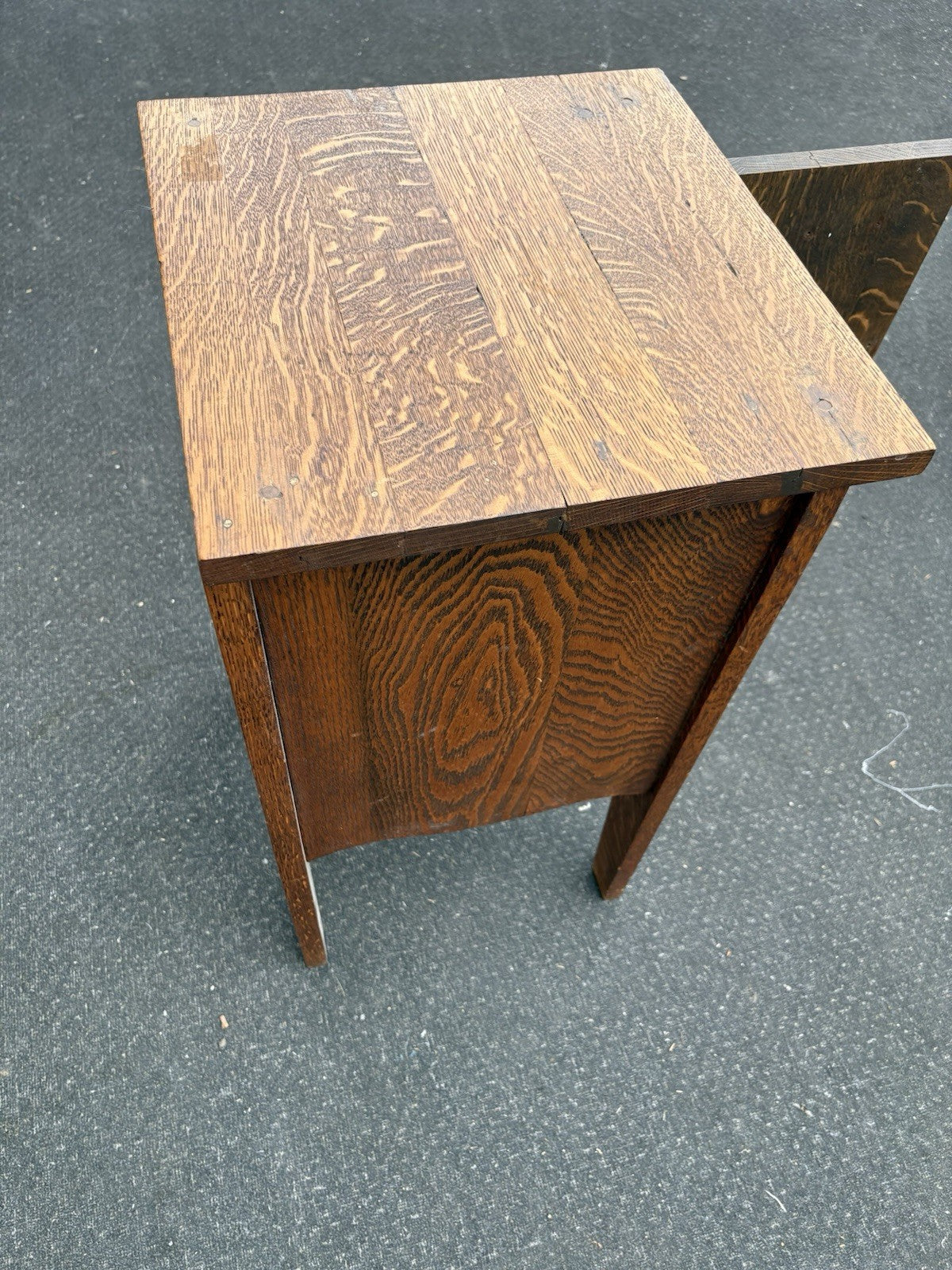 66720   Mission Oak Arts Crafts Nightstand End table Taboret