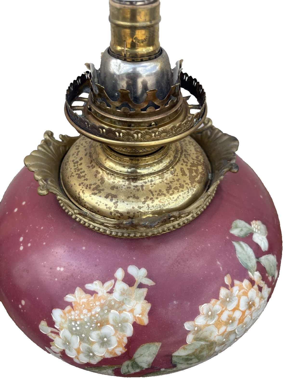 66594  Antique Gone With The Wind Electrified Oil Lamp