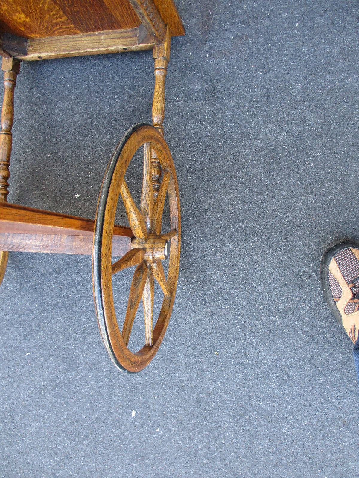 63826 Antique Oak Tea Cart Bar Cart Server w / Removable Tray