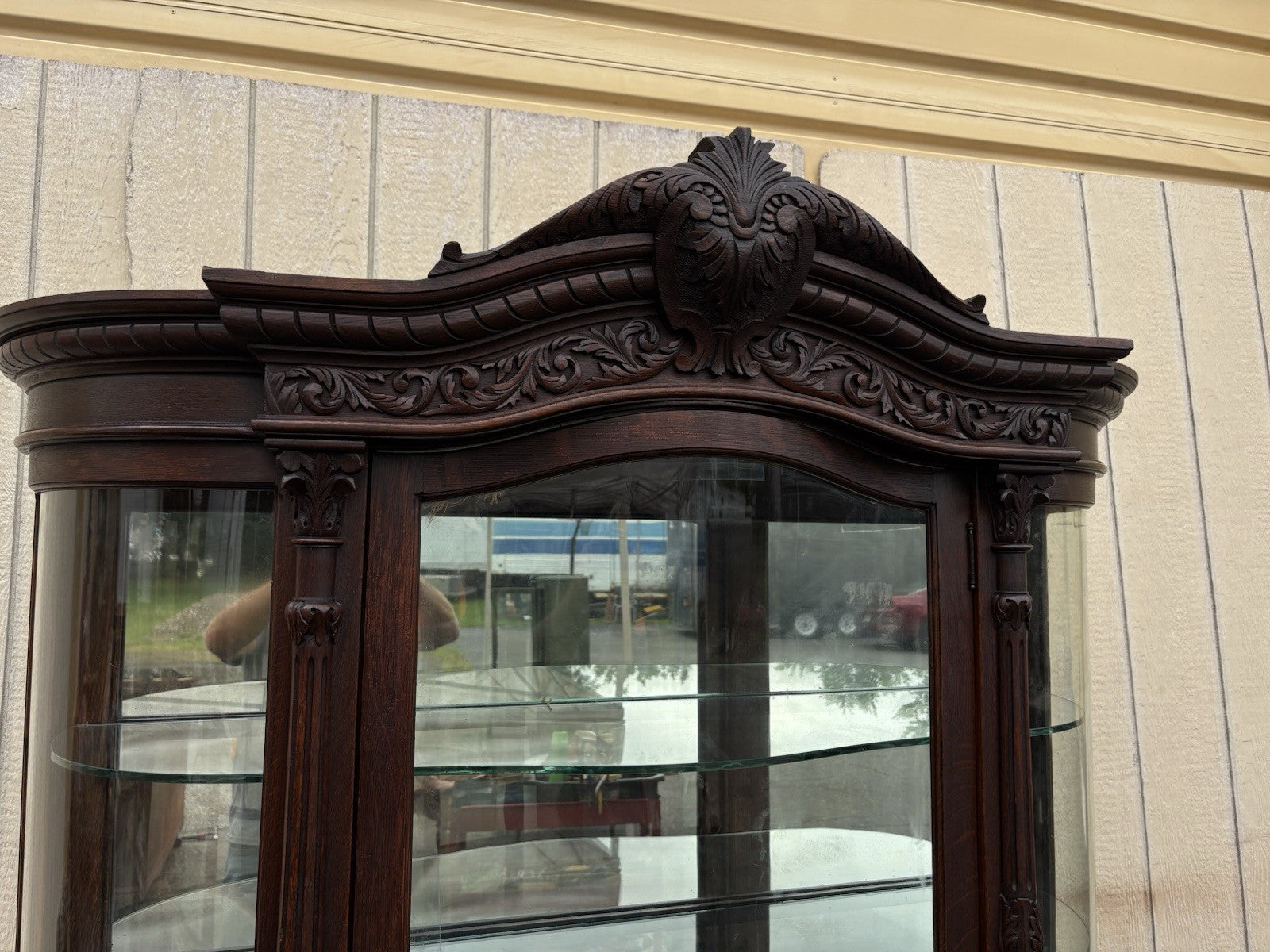 66105  Quality Antique Victorian Oak Curio China Cabinet