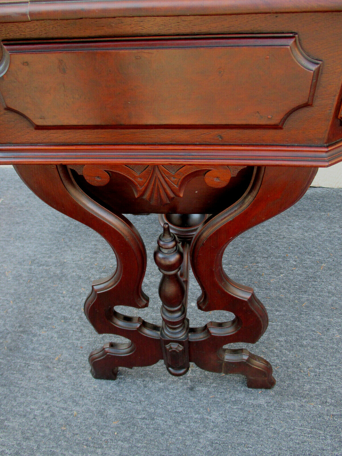 63086 Antique Victorian Sewing Stand  Desk  Cabinet Table Nightstand