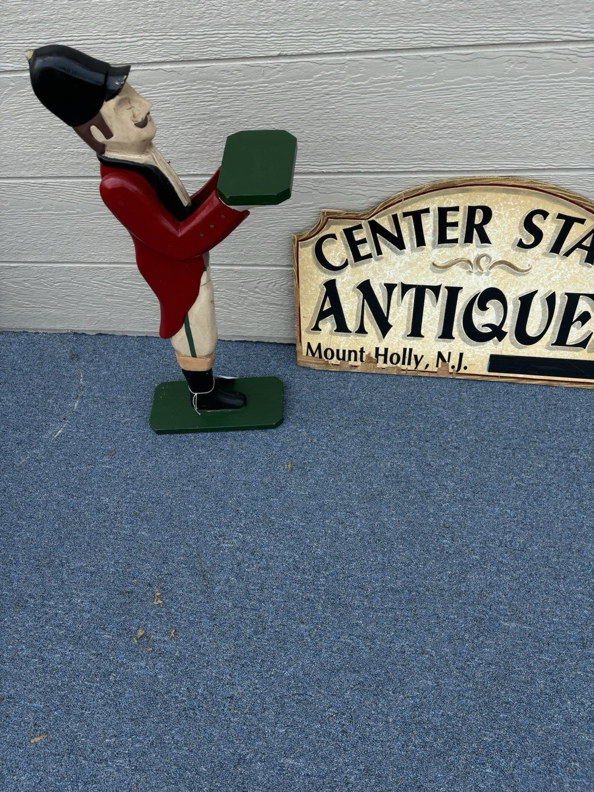 66970 Butler Card Holder Stand