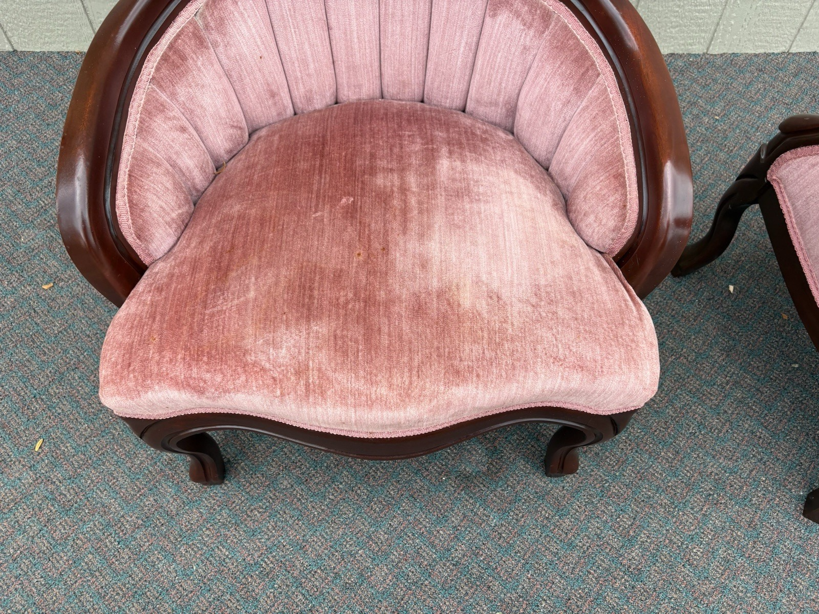 67145  PAIR   Victorian Classics  Victorian Style Chair Chairs