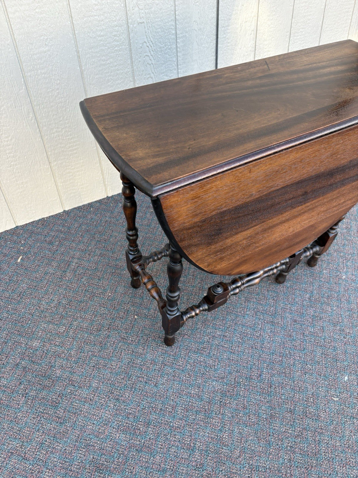 67116 Antique Mahogany Dropleaf Dining Kitchen Table