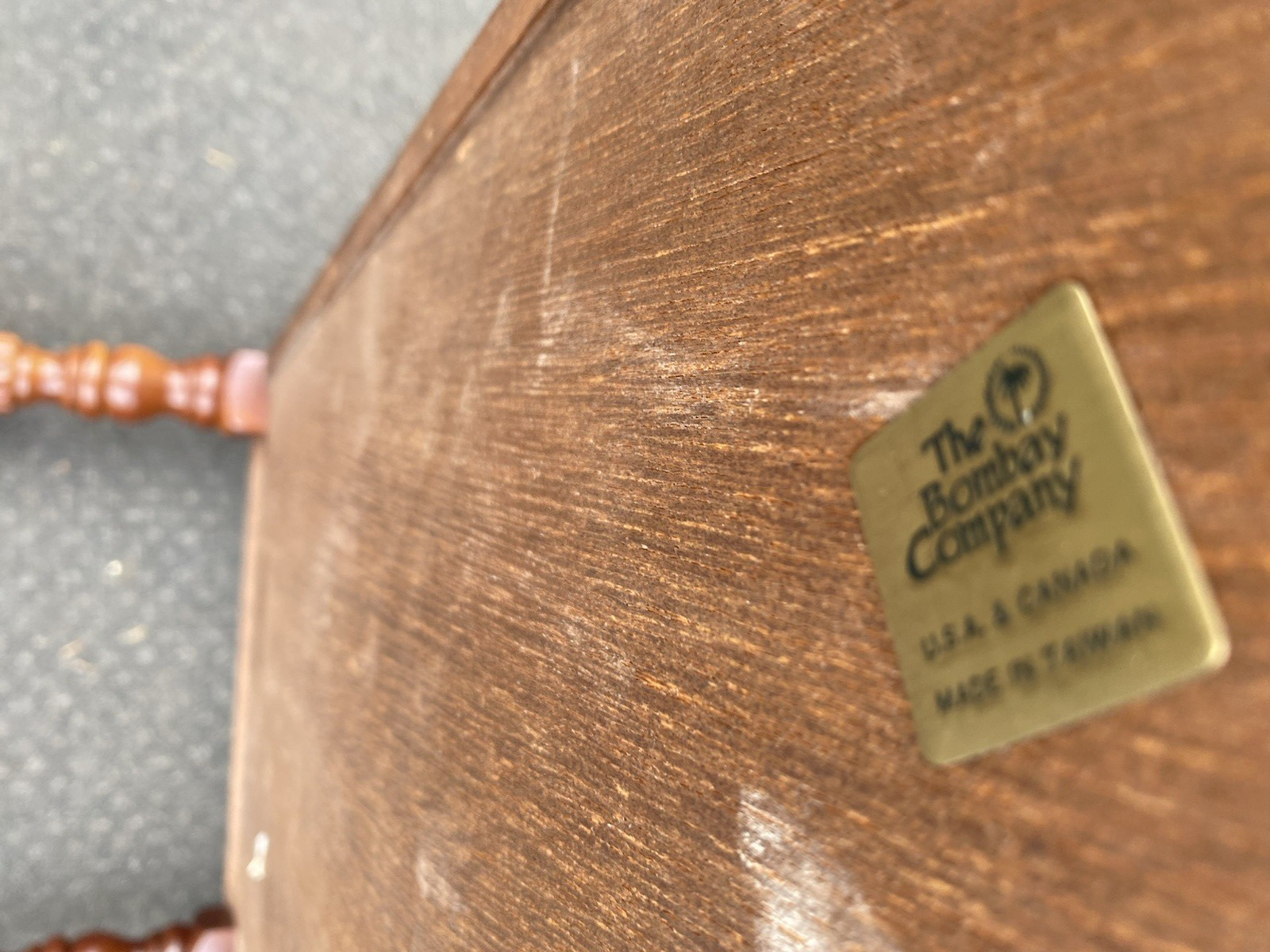 66470 BOMBAY Furniture Mahogany Flip Top Game Table Stand