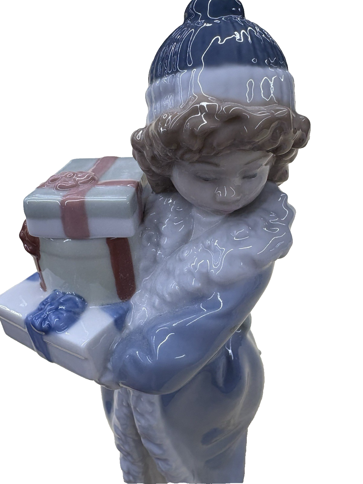 COL 02:      NAO Porcelaine Figure with packages