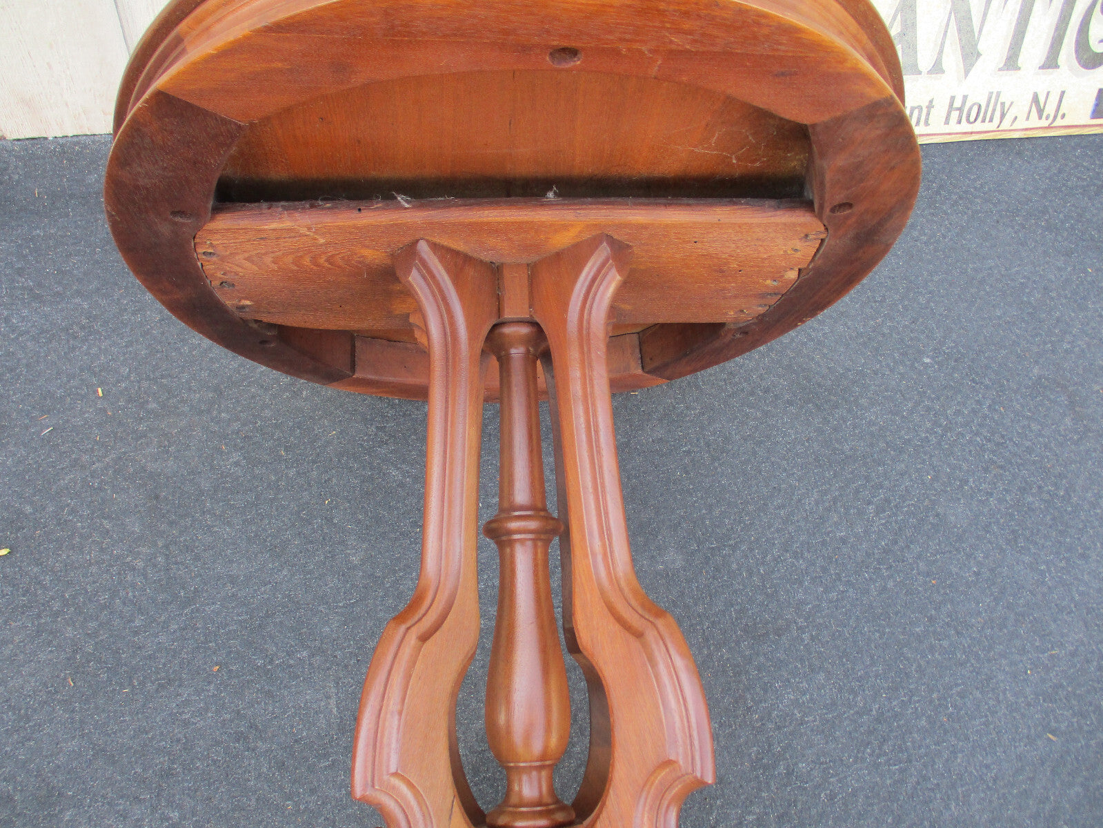 64381  Oval Victorian Walnut Lamp Table Stand