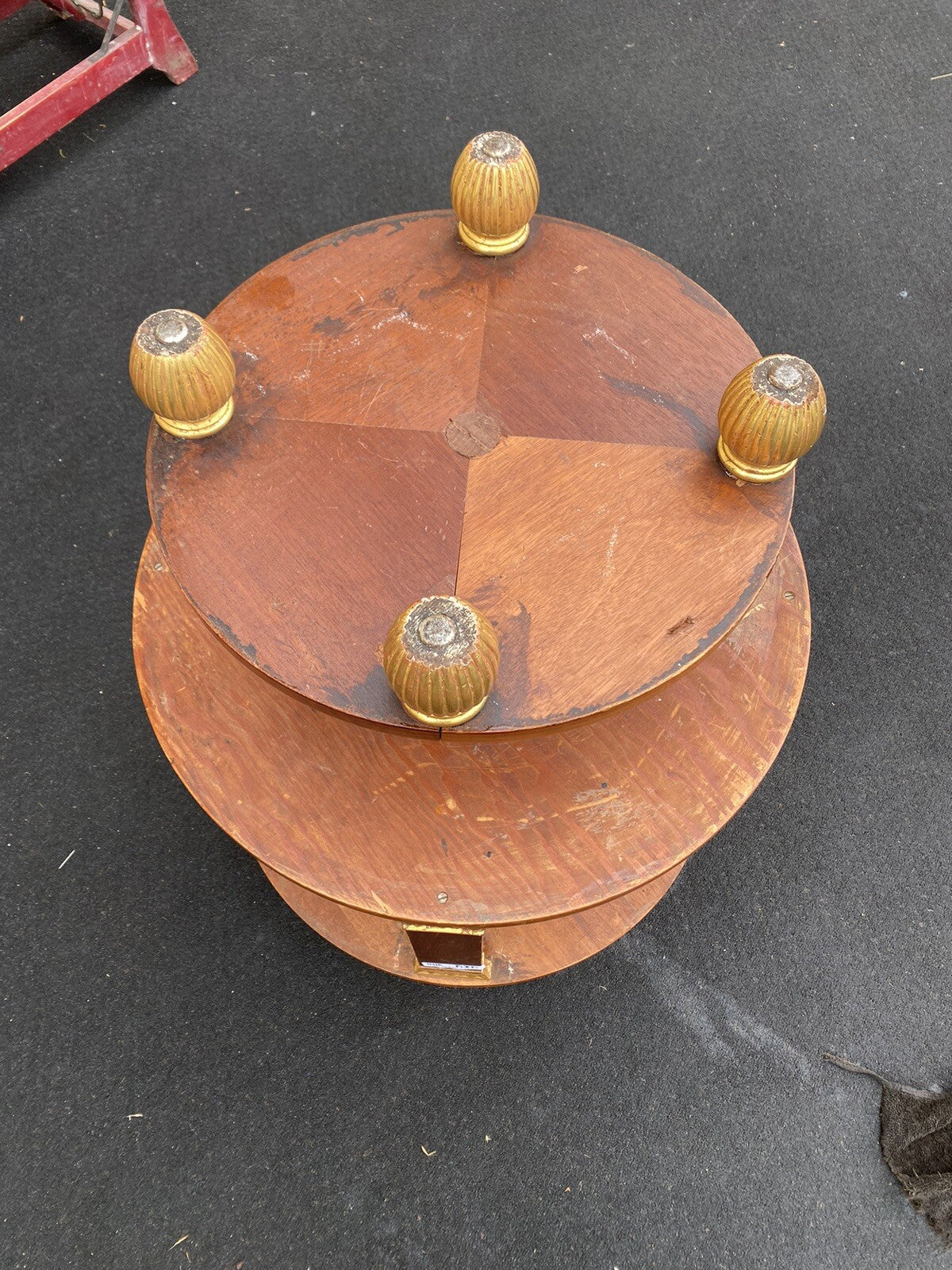65467     Round Banded  Burled Mahogany Lamp Table Stand
