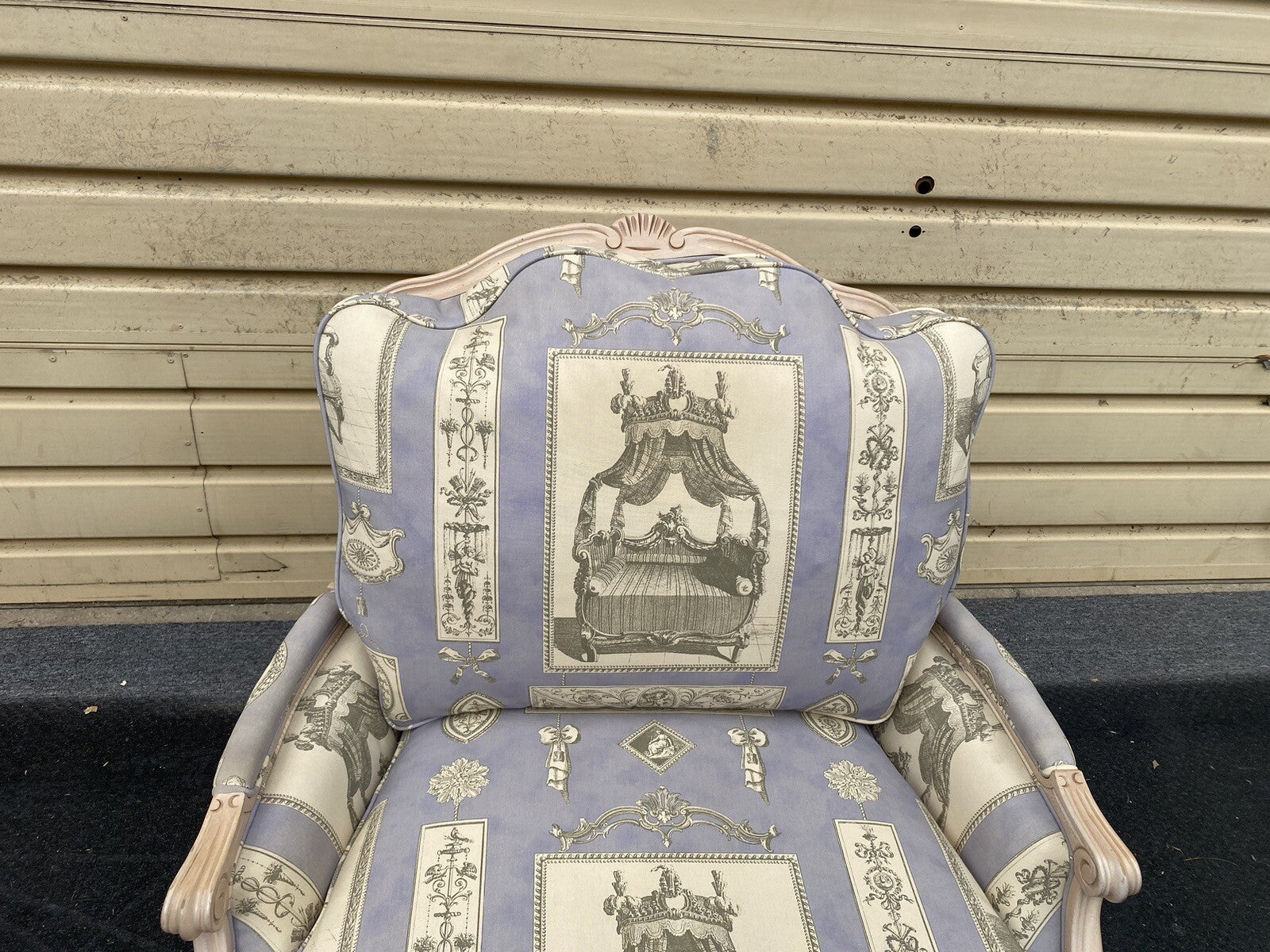 65814    NORWALK Furniture Decorator Bergere Armchair