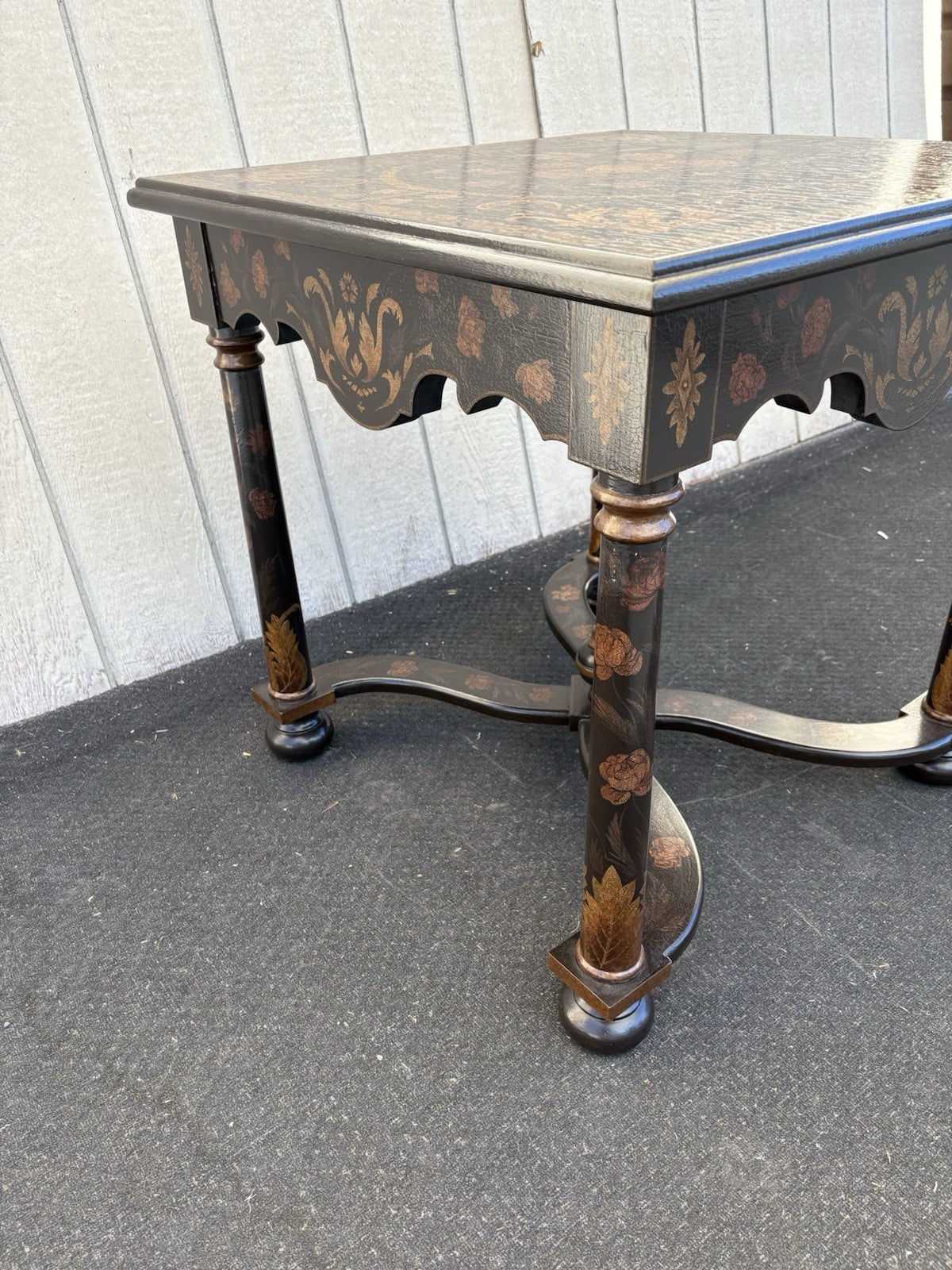 66704 Ebony Decorator Lamp Table Stand