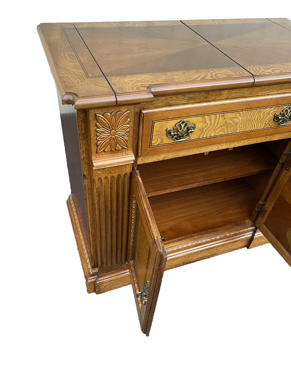 66098 Mahogany Universal Furniture Bar Cart Sideboard Server Cabinet