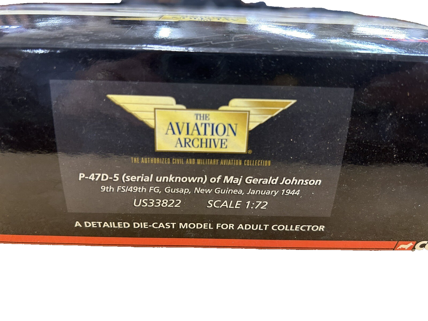 ES 201 Corgi US33823 P-47D-5 Of Major Gerald Johnson 1:72 Limited Edition