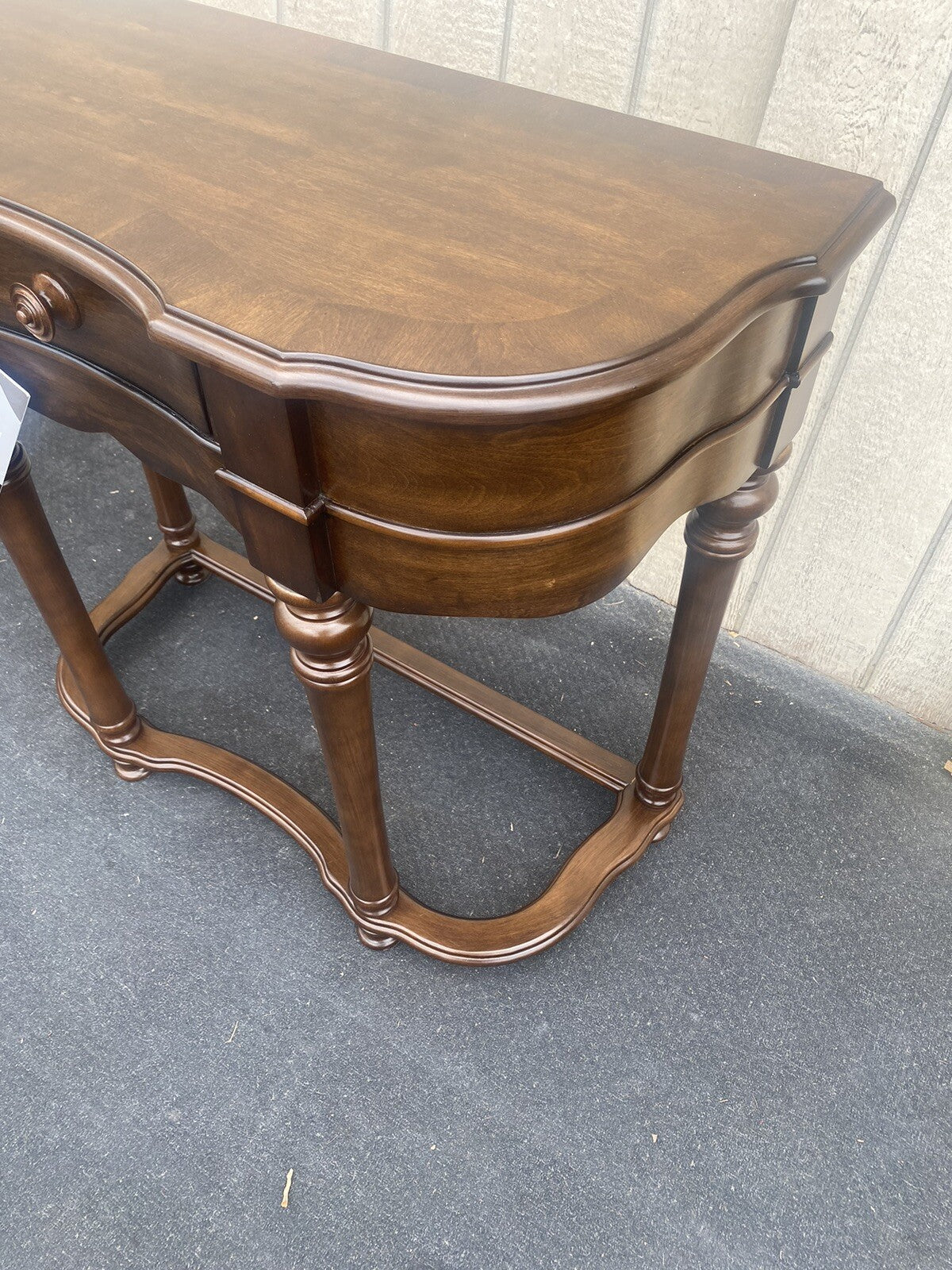 65613    ASHLEY Furniture Console Table Stand