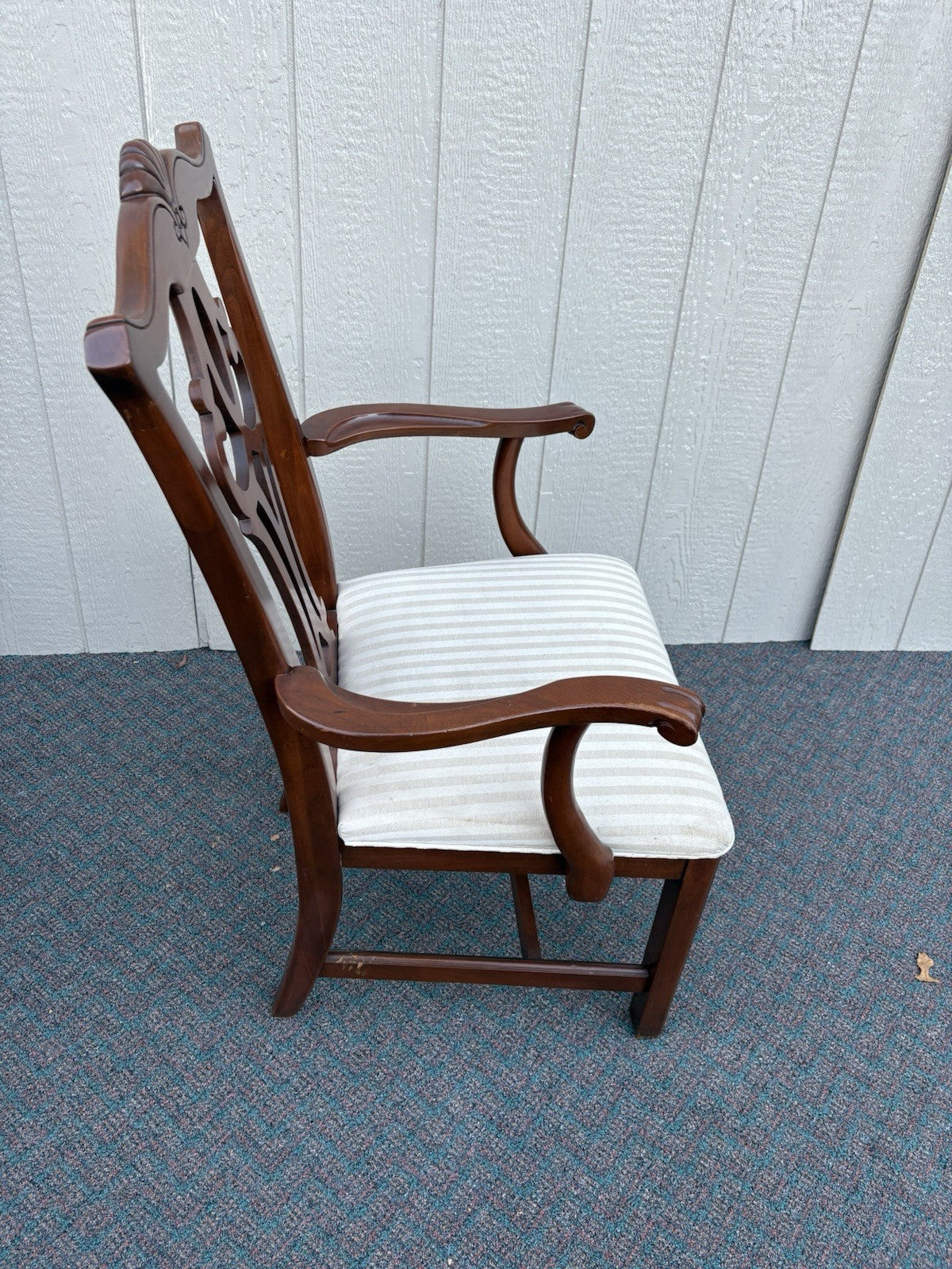 67163 Set of 8 Mahogany SUMTER Cabinet  Dining Chair s